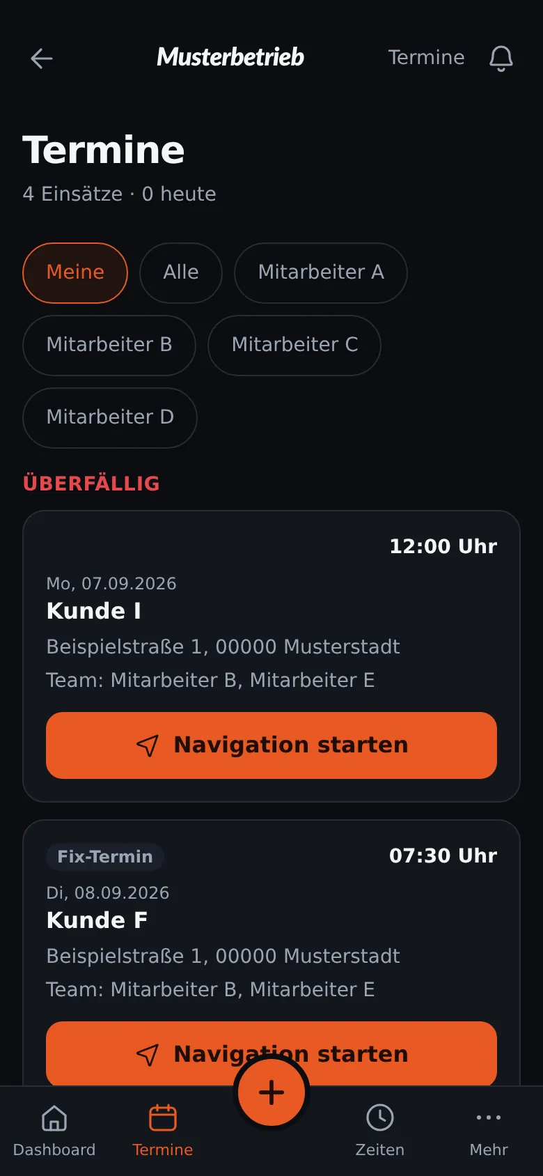 Echter Screen der Einsatz-App: Einsätze mit Adresse, Team und Navigation. Testdaten, Namen und Adressen anonymisiert.